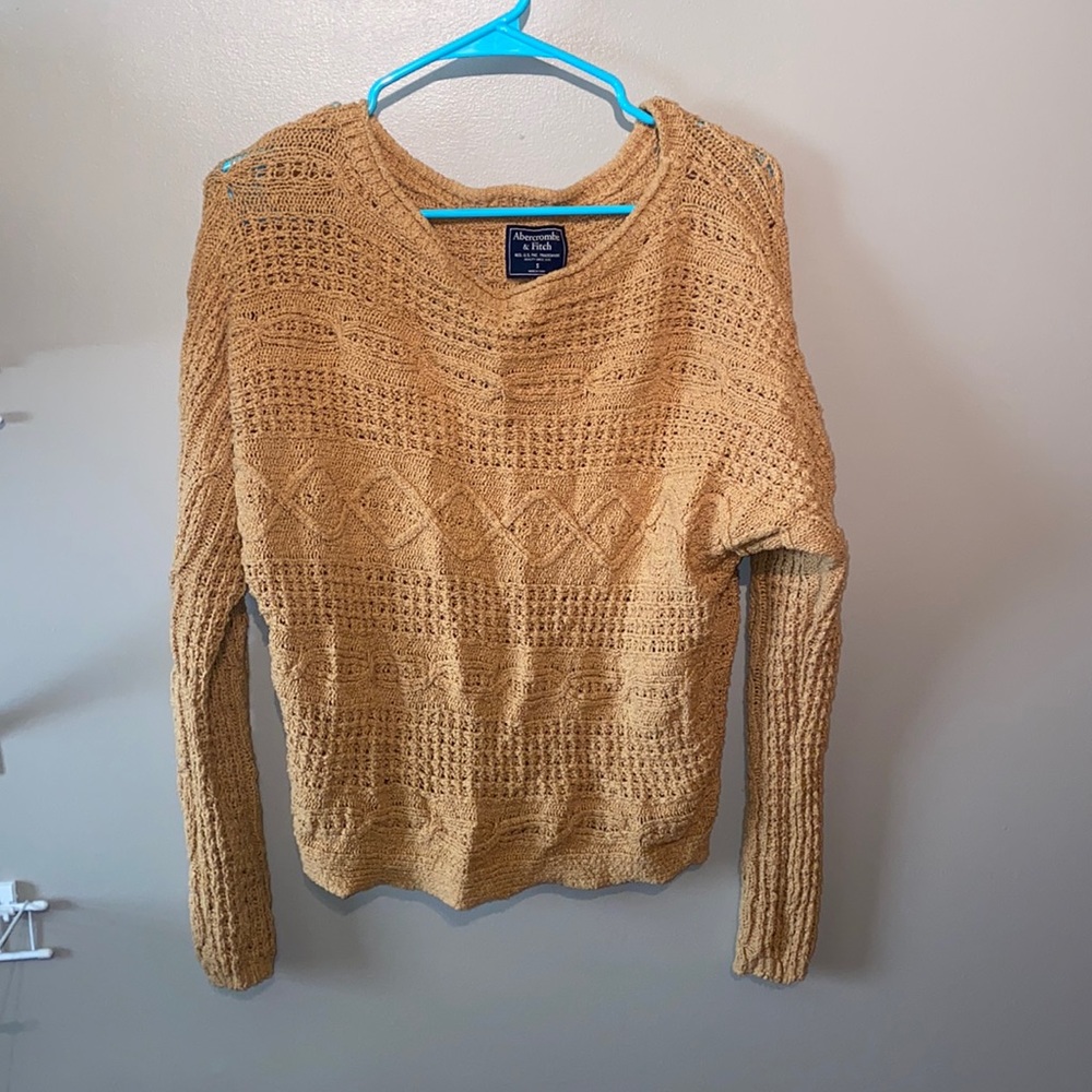 Yellow Abercrombie sweater